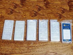 کشف 36 میلیاردی ریالی شمش نقره با هوشیاری مرزبانان هنگ مرزی تایباد