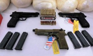 کشف محموله بیش از ۱۹۸ کیلوگرم مواد مخدر افیونی و سلاح و مهمات