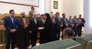 کارمند میراث‌فرهنگی مشهد با کسب عنوان کارمند نمونه شهرستان تقدیر شد